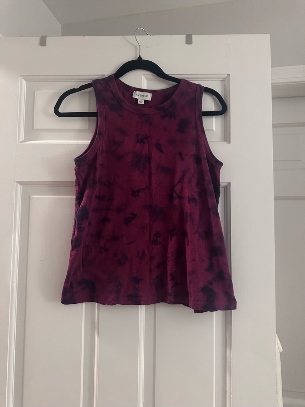 Evereve Burgundy Tie-Dye Ribbed A-Line Tank